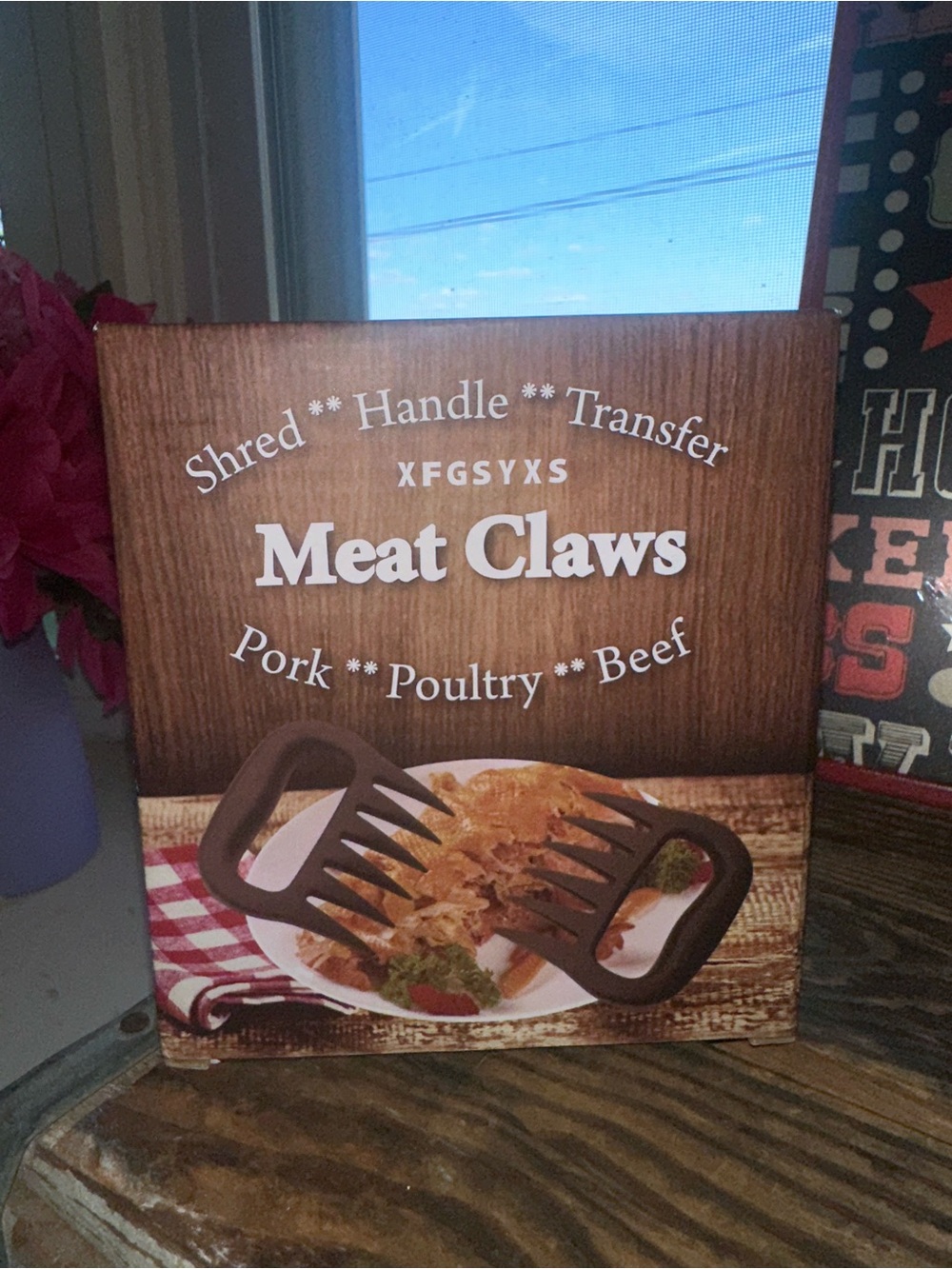 BBQ Themed Red and Black Cutting Board & Silicone Oven Mitt & Meat Claws ~ New - Picture 4 of 4